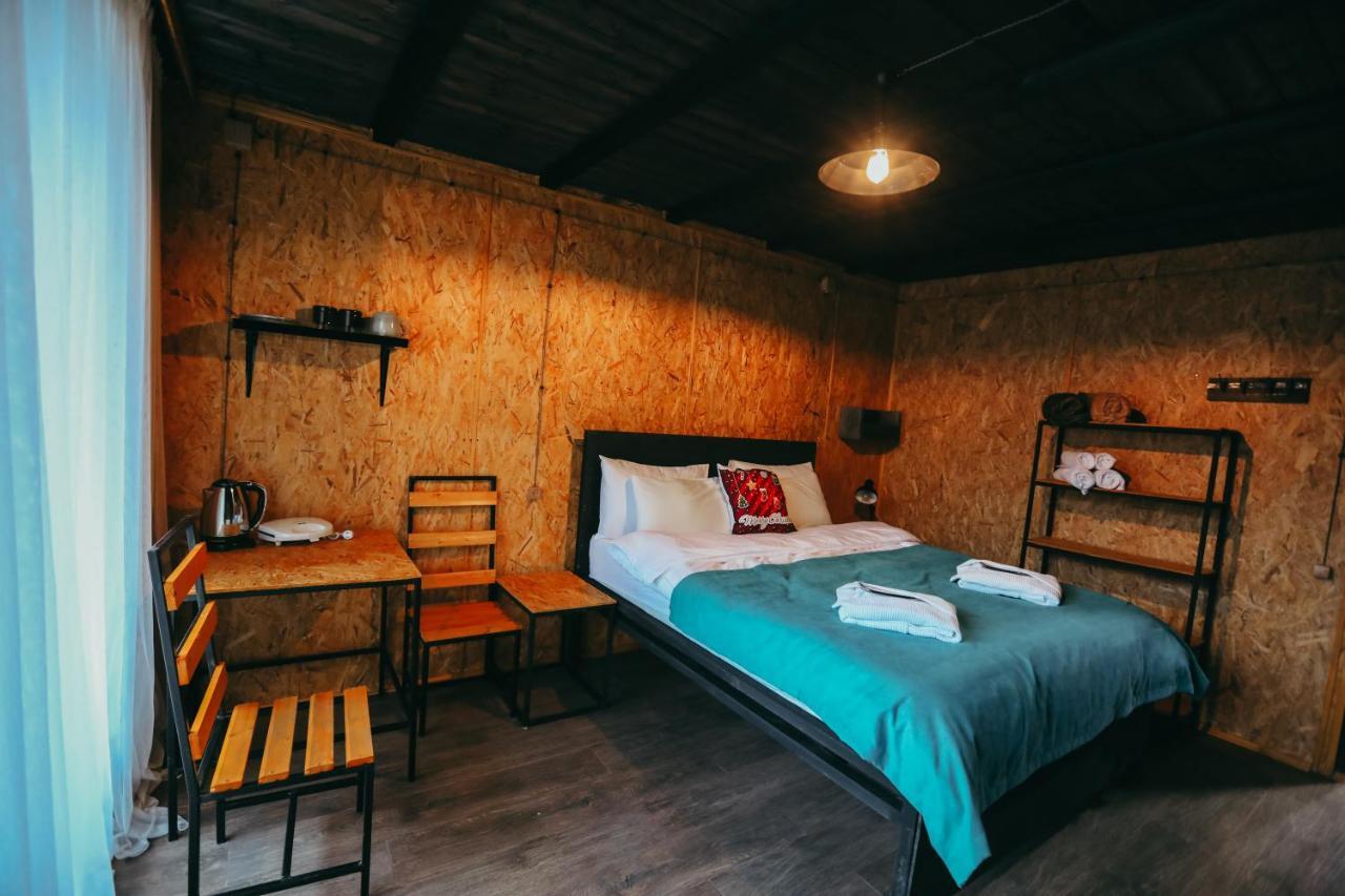 Wooden Hotel Kazbegi エクステリア 写真