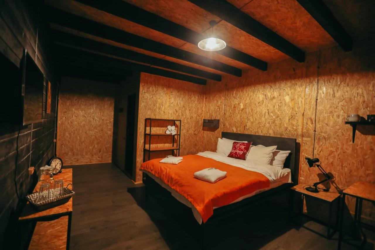 Wooden Hotel Kazbegi エクステリア 写真