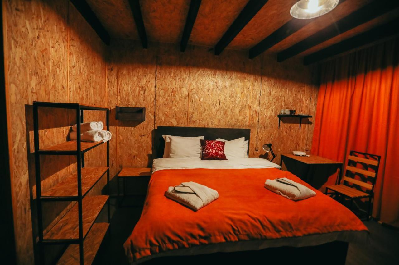 Wooden Hotel Kazbegi エクステリア 写真