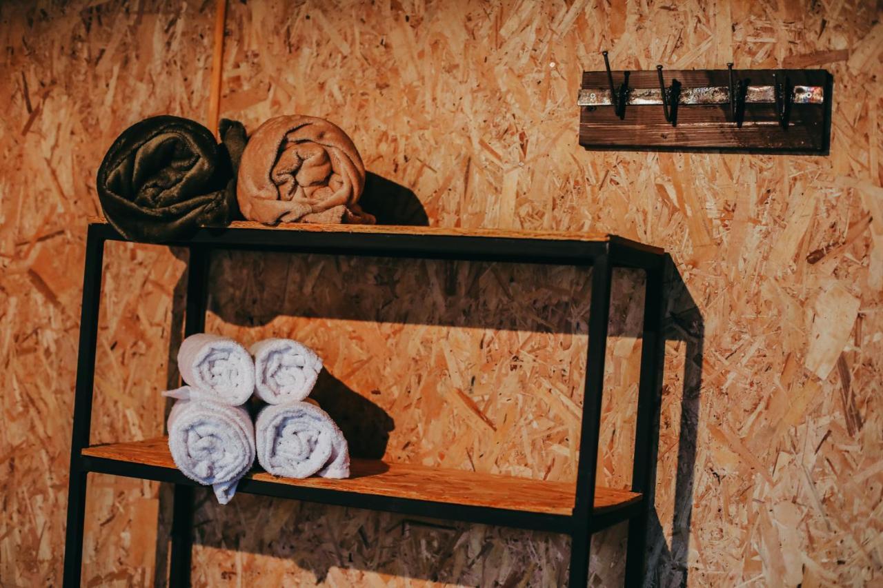 Wooden Hotel Kazbegi エクステリア 写真