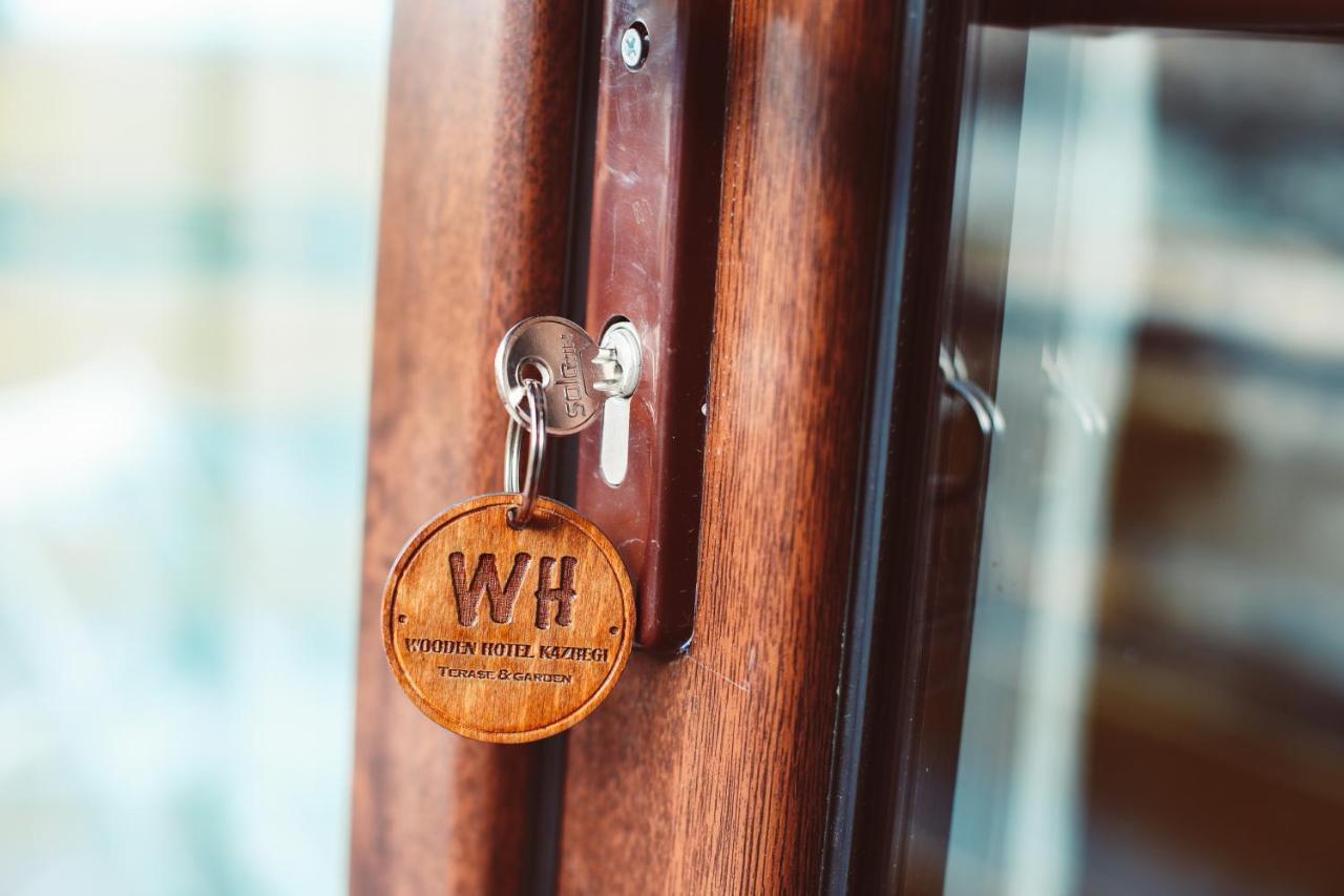 Wooden Hotel Kazbegi エクステリア 写真