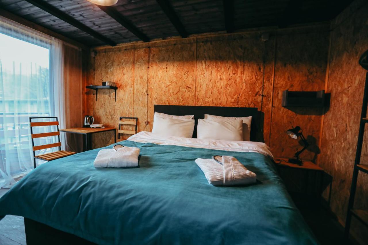 Wooden Hotel Kazbegi エクステリア 写真